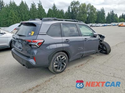 Trzecie zdjęcie samochodu z tyłu: 2025 SUBARU FORESTER LIMITED VIN:JF2SLSRD3SH425011 - miniatura
