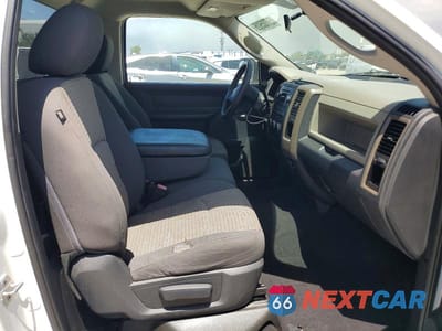 Zdjęcie 10 z 12 samochodu: 2012 DODGE RAM 1500 ST VIN:3C6JD6DP4CG226696 - miniatura