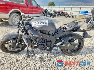 Trzecie zdjęcie samochodu z tyłu: 2025 KAWASAKI ZX636 K VIN:JKBZXJK11SA008979 - miniatura
