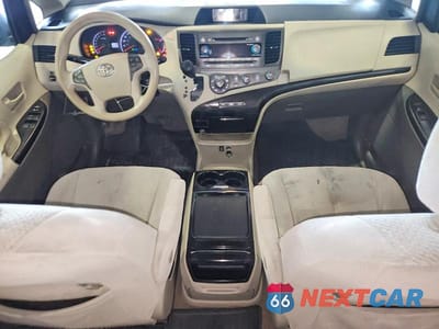 Zdjęcie 8 z 13 samochodu: 2011 TOYOTA SIENNA LE VIN:5TDKK3DC4BS123311 - miniatura