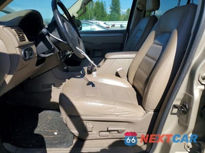 Zdjęcie 7 z 13 samochodu: 2004 FORD EXPLORER XLT VIN:1FMZU73K34ZA17826 - miniatura