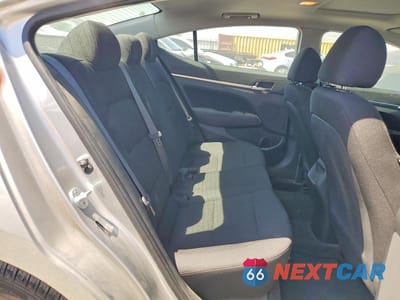 Zdjęcie 10 z 13 samochodu: 2020 HYUNDAI ELANTRA VALUE EDITION VIN:5NPD84LF1LH585955 - miniatura