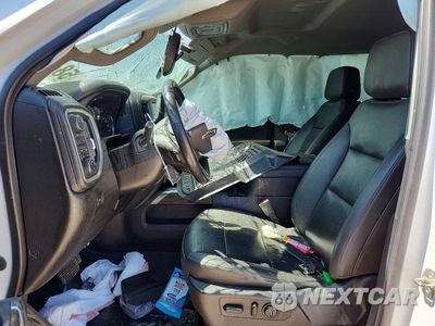 Zdjęcie 7 z 12 samochodu: 2021 CHEVROLET SILVERADO K1500 RST VIN:1GCUYEED9MZ157739 - miniatura