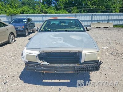Piąte zdjęcie samochodu w środku: 2007 MERCURY GRAND MARQUIS GS VIN:2MEFM74V87X633854 - miniatura