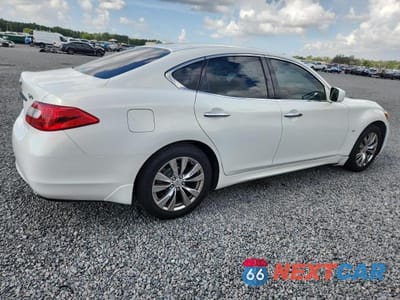 Trzecie zdjęcie samochodu z tyłu: 2014 INFINITI Q70 3.7 VIN:JN1BY1AP1EM260381 - miniatura
