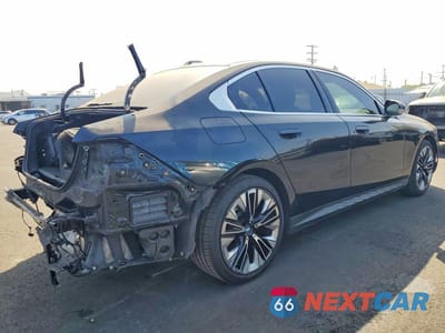 Trzecie zdjęcie samochodu z tyłu: 2024 BMW 530 I VIN:WBA43FJ02RCS94567 - miniatura