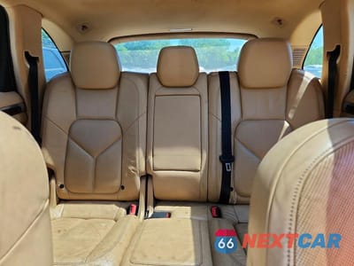 Zdjęcie 10 z 13 samochodu: 2012 PORSCHE CAYENNE S HYBRID VIN:WP1AE2A25CLA90975 - miniatura