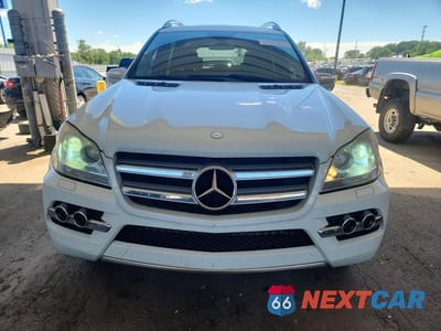 Piąte zdjęcie samochodu w środku: 2010 MERCEDES-BENZ GL 450 4MATIC VIN:4JGBF7BE0AA561251 - miniatura