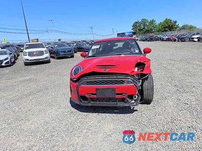 Piąte zdjęcie samochodu w środku: 2024 MINI COOPER S VIN:WMW53DH06R2U96882 - miniatura