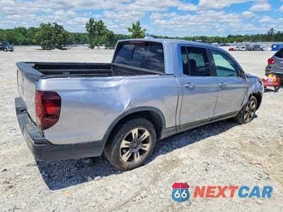 Trzecie zdjęcie samochodu z tyłu: 2019 HONDA RIDGELINE RTL VIN:5FPYK2F50KB001625 - miniatura