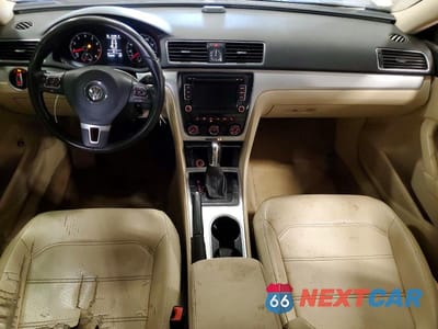 Zdjęcie 8 z 12 samochodu: 2013 VOLKSWAGEN PASSAT SE VIN:1VWBP7A35DC029551 - miniatura