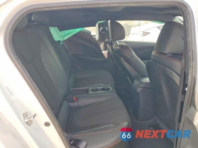 Zdjęcie 10 z 13 samochodu: 2020 HYUNDAI VELOSTER 2.0L PREMIUM VIN:KMHTG6AF7LU023833 - miniatura