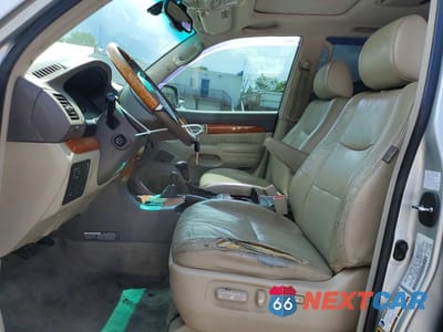 Zdjęcie 7 z 13 samochodu: 2004 LEXUS GX 470 VIN:JTJBT20XX40067183 - miniatura