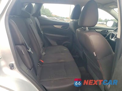 Zdjęcie 10 z 12 samochodu: 2020 NISSAN ROGUE SPORT S VIN:JN1BJ1CW6LW368425 - miniatura