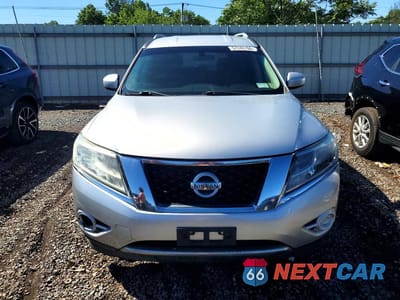 Piąte zdjęcie samochodu w środku: 2013 NISSAN PATHFINDER S VIN:5N1AR2MM1DC666156 - miniatura