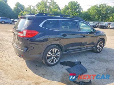 Trzecie zdjęcie samochodu z tyłu: 2019 SUBARU ASCENT PREMIUM VIN:4S4WMAHD2K3457868 - miniatura