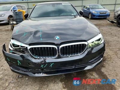 Piąte zdjęcie samochodu w środku: 2020 BMW 530 XI VIN:WBAJR7C04LCE45262 - miniatura