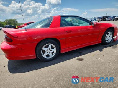 Trzecie zdjęcie samochodu z tyłu: 1999 CHEVROLET CAMARO VIN:2G1FP22KXX2126125 - miniatura