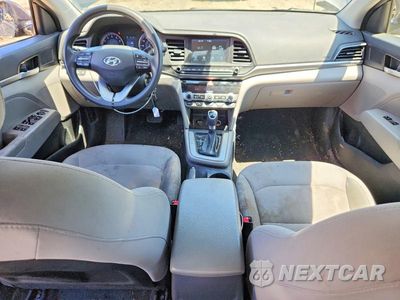 Zdjęcie 8 z 12 samochodu: 2020 HYUNDAI ELANTRA SEL VIN:5NPD84LF0LH623997 - miniatura