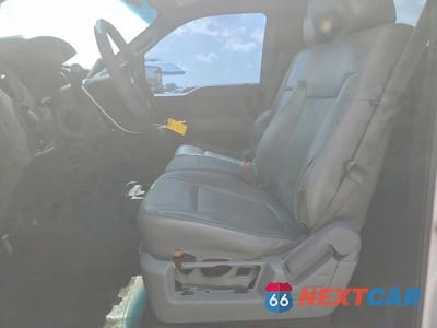 Zdjęcie 7 z 12 samochodu: 2013 FORD F150 VIN:1FTMF1CM5DKD73503 - miniatura