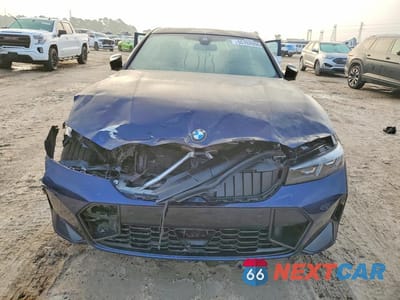 Piąte zdjęcie samochodu w środku: 2026 BMW M340XI VIN:WBA63FT04TFW05878 - miniatura