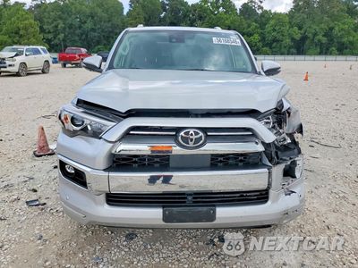 Piąte zdjęcie samochodu w środku: 2024 TOYOTA 4RUNNER LIMITED VIN:JTEKU5JR6R6244605 - miniatura