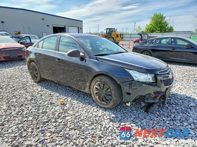 Czwarte zdjęcie samochodu z boku: 2011 CHEVROLET CRUZE LS VIN:1G1PC5SHXB7177969 - miniatura