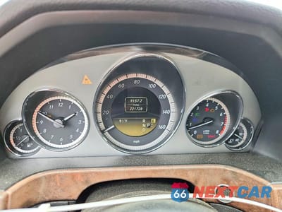 Zdjęcie 9 z 12 samochodu: 2012 MERCEDES-BENZ E 350 VIN:WDDHF5KB2CA555596 - miniatura