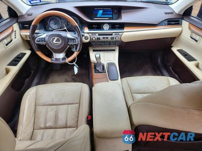 Zdjęcie 8 z 13 samochodu: 2016 LEXUS ES 350 VIN:JTHBK1GG5G2218332 - miniatura