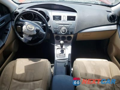 Zdjęcie 8 z 12 samochodu: 2011 MAZDA 3 S VIN:JM1BL1K51B1377559 - miniatura