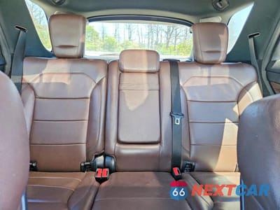 Zdjęcie 10 z 13 samochodu: 2015 MERCEDES-BENZ ML 350 4MATIC VIN:4JGDA5HB7FA586423 - miniatura