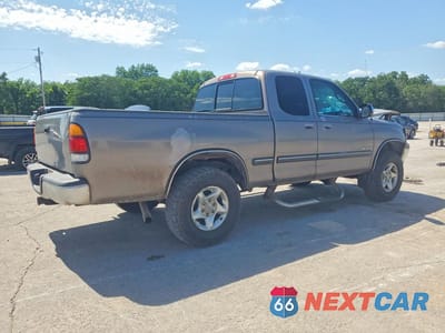 Trzecie zdjęcie samochodu z tyłu: 2002 TOYOTA TUNDRA ACCESS CAB SR5 VIN:5TBRN34122S242729 - miniatura