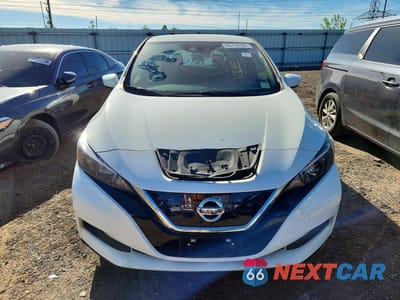 Piąte zdjęcie samochodu w środku: 2020 NISSAN LEAF S PLUS VIN:1N4BZ1BP4LC311728 - miniatura