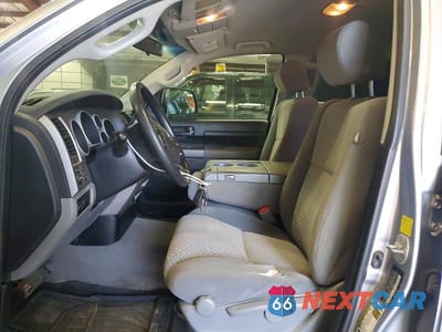 Zdjęcie 7 z 12 samochodu: 2010 TOYOTA TUNDRA DOUBLE CAB SR5 VIN:5TFUM5F14AX013328 - miniatura