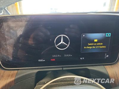 Zdjęcie 9 z 12 samochodu: 2023 MERCEDES-BENZ C 300 4MATIC VIN:W1KAF4HB1PR098855 - miniatura