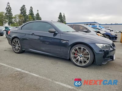 Czwarte zdjęcie samochodu z boku: 2010 BMW M3 VIN:WBSWL9C56AP332958 - miniatura