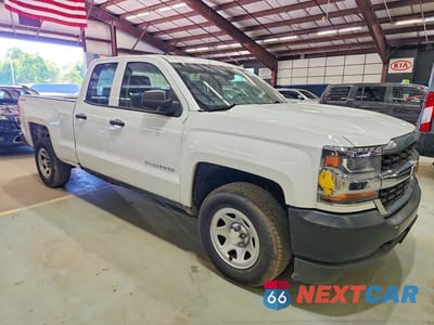 Czwarte zdjęcie samochodu z boku: 2016 CHEVROLET SILVERADO K1500 VIN:1GCVKNEH0GZ167718 - miniatura