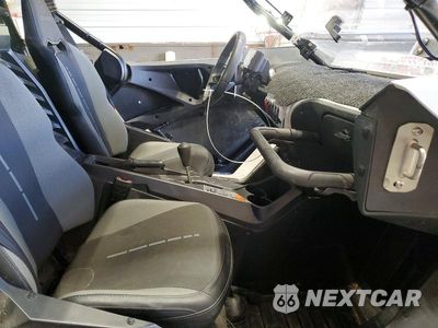Piąte zdjęcie samochodu w środku: 2022 CFMOTO ZFORCE UTILITY VEHICLE VIN:LCELV1ZR0N6000199 - miniatura