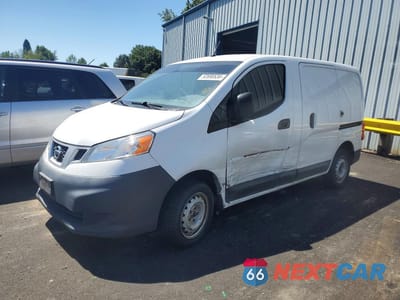2015 NISSAN NV200 S 3N6CM0KN2FK700966 - główne zdjęcie licytacji z USA - miniatura