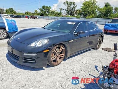 2014 PORSCHE PANAMERA S WP0AB2A71EL055715 - główne zdjęcie licytacji z USA - miniatura