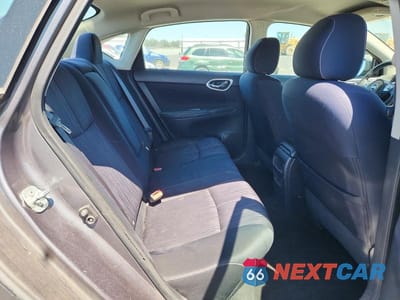 Zdjęcie 10 z 12 samochodu: 2017 NISSAN SENTRA SV VIN:3N1AB7AP1HL639282 - miniatura