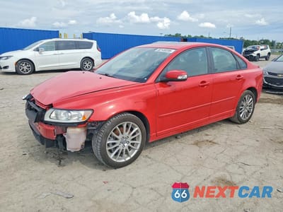 2009 VOLVO S40 2.4I YV1MS382492461037 - główne zdjęcie licytacji z USA - miniatura