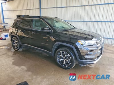 Czwarte zdjęcie samochodu z boku: 2025 JEEP COMPASS LIMITED VIN:3C4NJDCN3ST548288 - miniatura