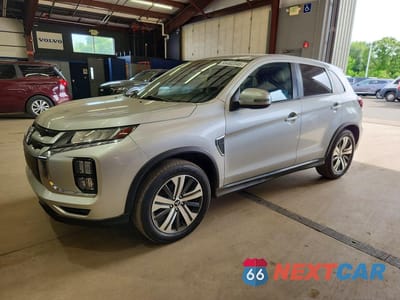 2020 MITSUBISHI OUTLANDER SPORT ES JA4AR3AUXLU019384 - główne zdjęcie licytacji z USA - miniatura