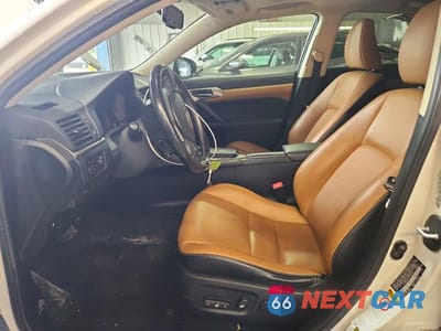Zdjęcie 7 z 12 samochodu: 2015 LEXUS CT 200 VIN:JTHKD5BH3F2248252 - miniatura