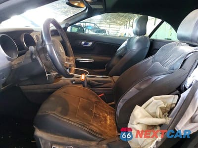 Zdjęcie 7 z 12 samochodu: 2019 FORD MUSTANG VIN:1FATP8UH4K5170011 - miniatura