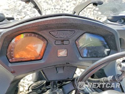 Zdjęcie 7 z 9 samochodu: 2016 HONDA CBR650 F VIN:MLHRC7405G5200710 - miniatura
