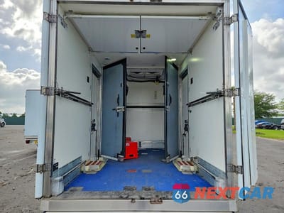 Zdjęcie 10 z 13 samochodu: 2022 FORD TRANSIT DELIVERY TRUCK VIN:1FDBW5Z87NKA01604 - miniatura