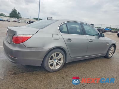 Trzecie zdjęcie samochodu z tyłu: 2010 BMW 528 I VIN:WBANU5C58AC126537 - miniatura
