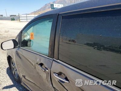 Zdjęcie 8 z 12 samochodu: 2016 TOYOTA SIENNA SE VIN:5TDXK3DC4GS756937 - miniatura